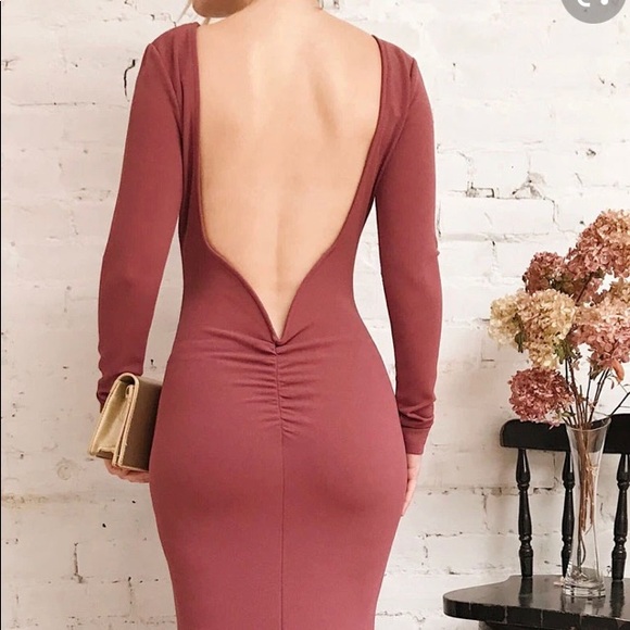 Symphony Deep Back Gown in Black - Picture 4 of 4